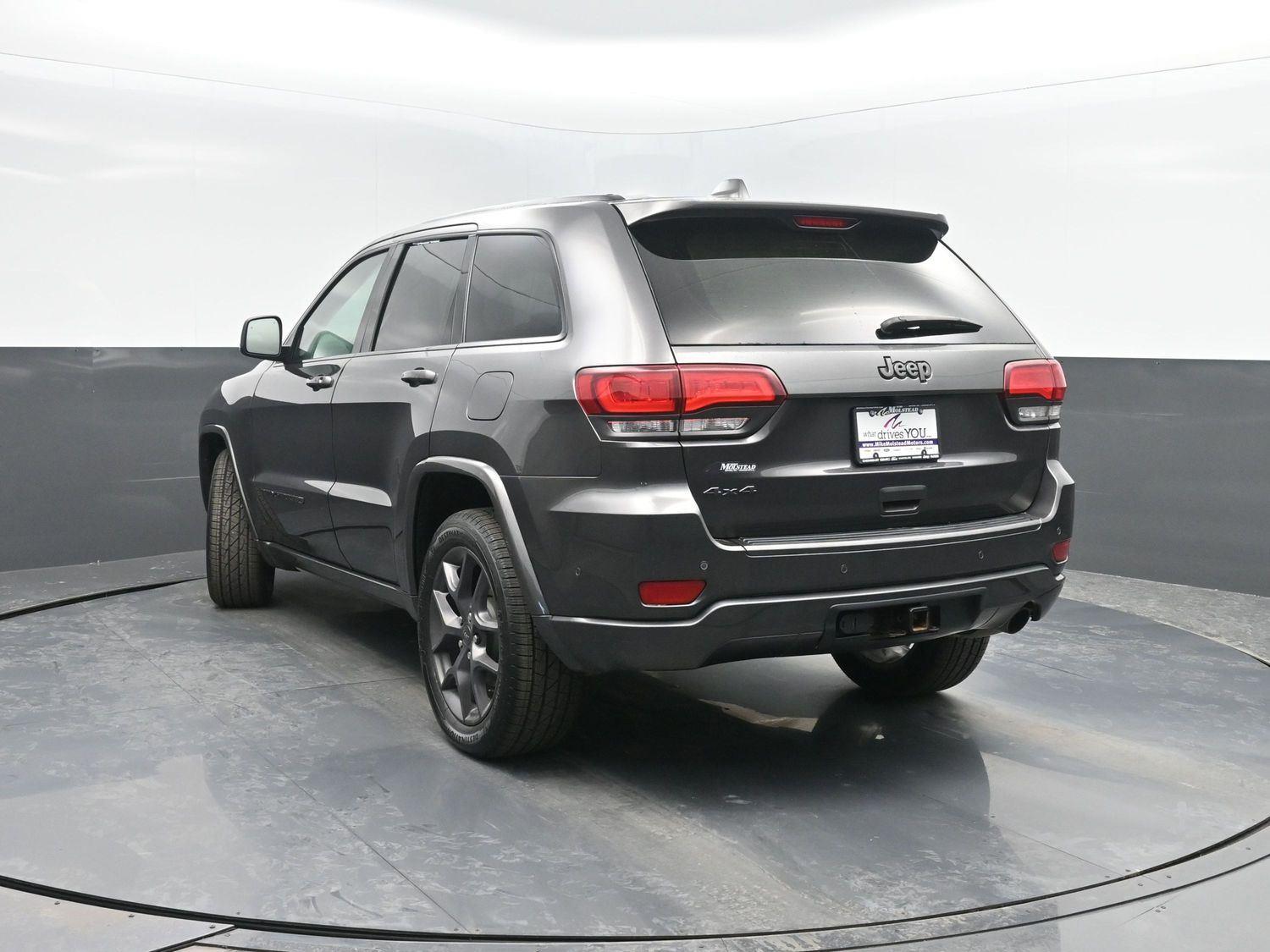 Used 2021 GRAY JEEP  image 40