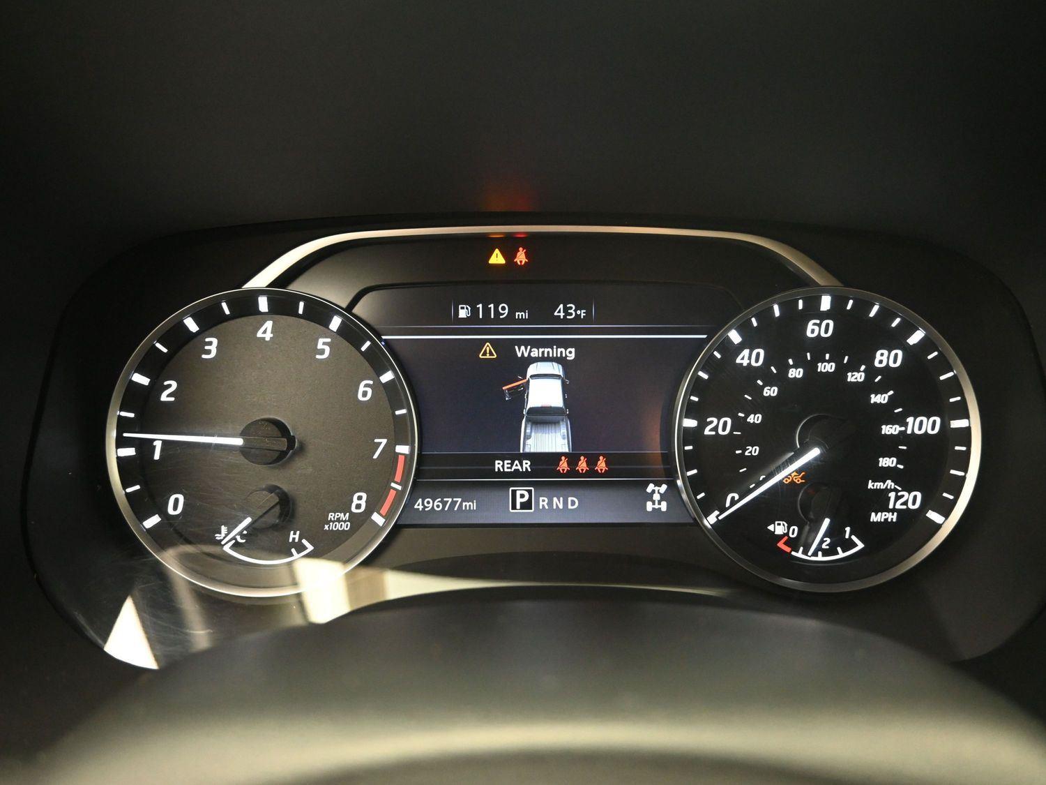 Used 2023  NISSAN  image 19