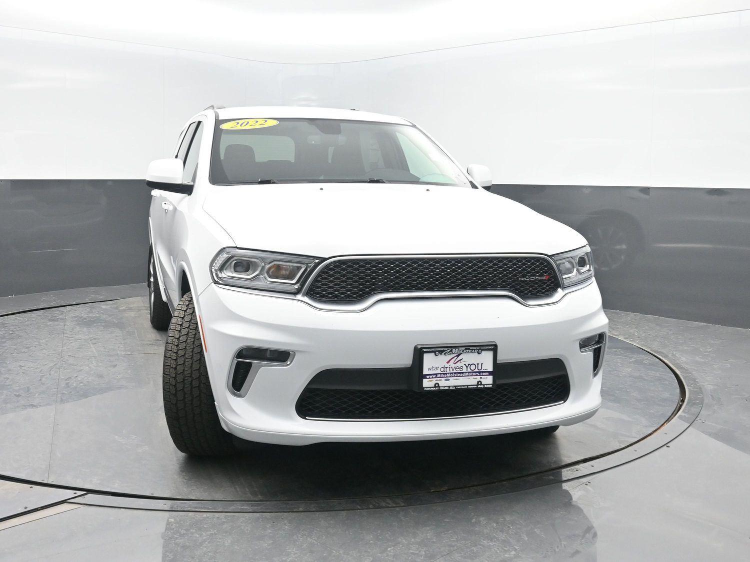 Used 2022 White Knuckle Clearcoat Dodge SXT image 38
