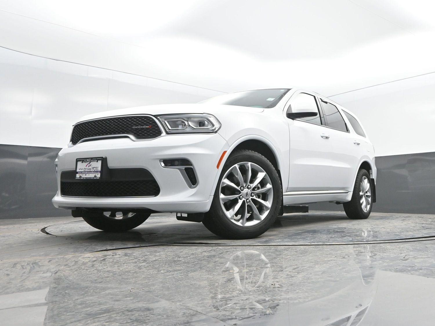Used 2022 White Knuckle Clearcoat Dodge SXT image 40