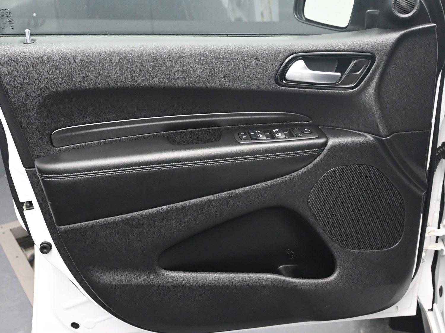 Used 2022 White Knuckle Clearcoat Dodge SXT image 16