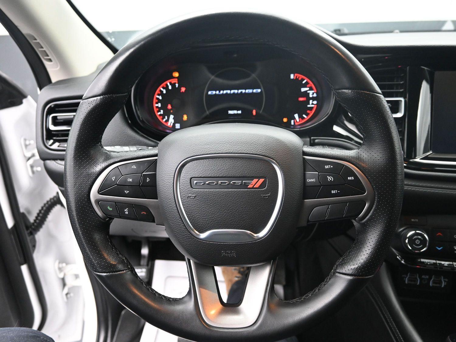 Used 2022 White Knuckle Clearcoat Dodge SXT image 19