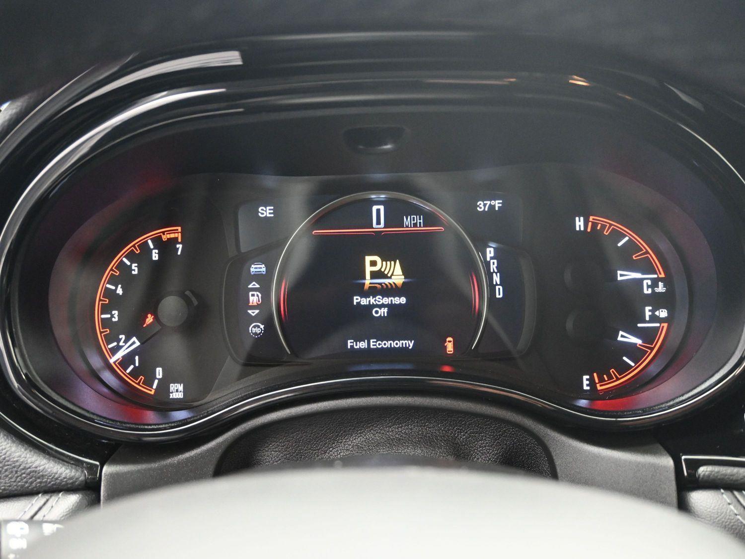 Used 2022 White Knuckle Clearcoat Dodge SXT image 22