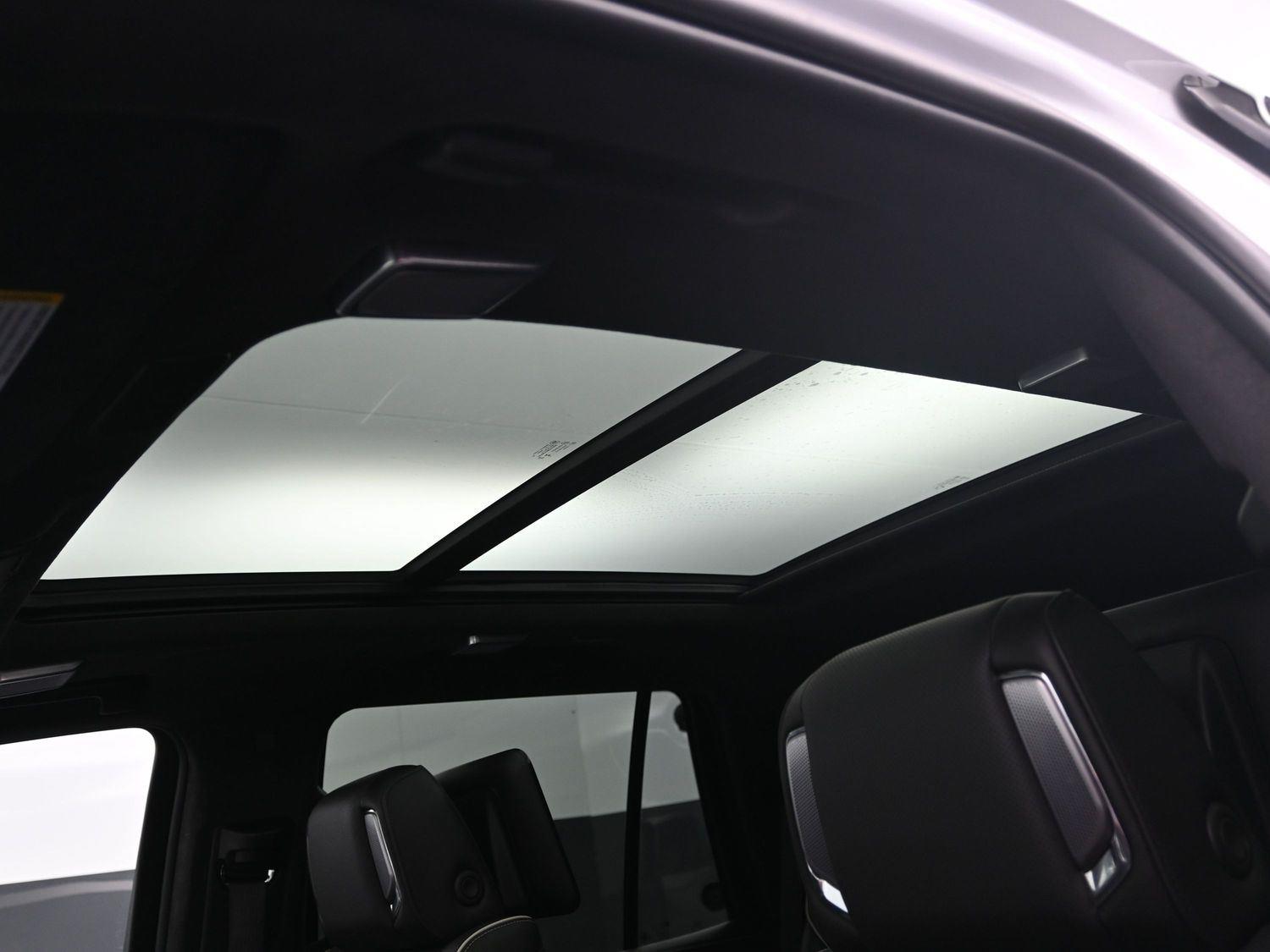 Used 2023 Crystal White Tricoat Cadillac 4WD Sport Platinum image 38