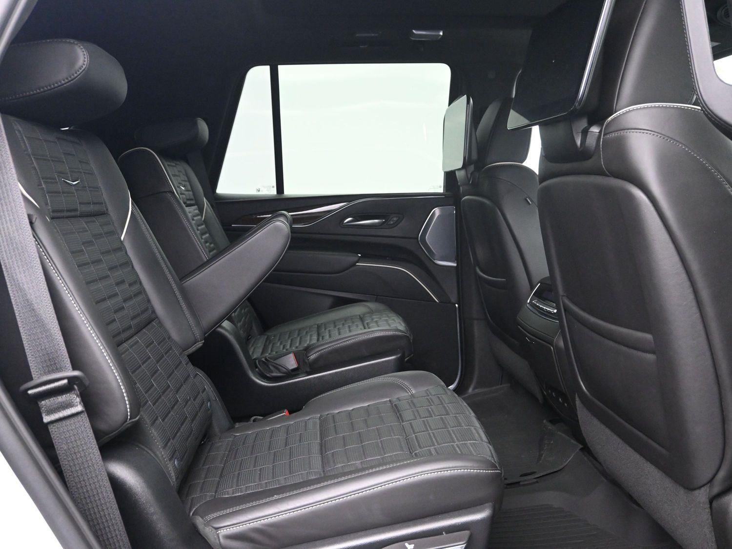 Used 2023 Crystal White Tricoat Cadillac 4WD Sport Platinum image 12