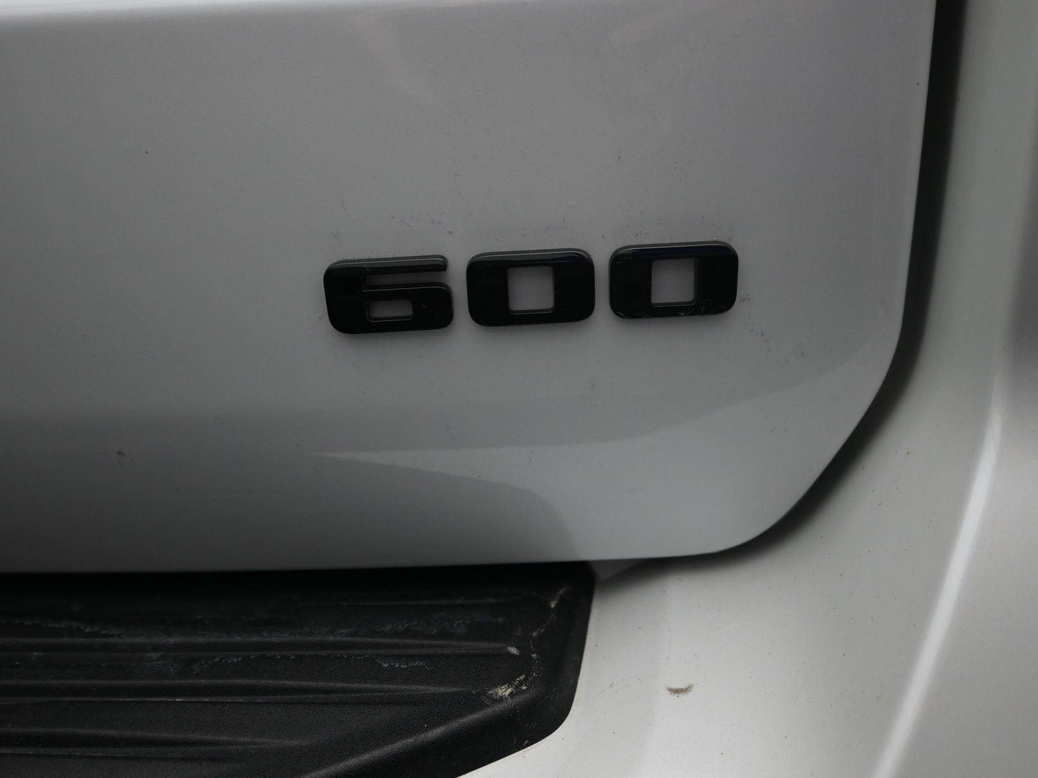 Used 2023 Crystal White Tricoat Cadillac 4WD Sport Platinum image 17