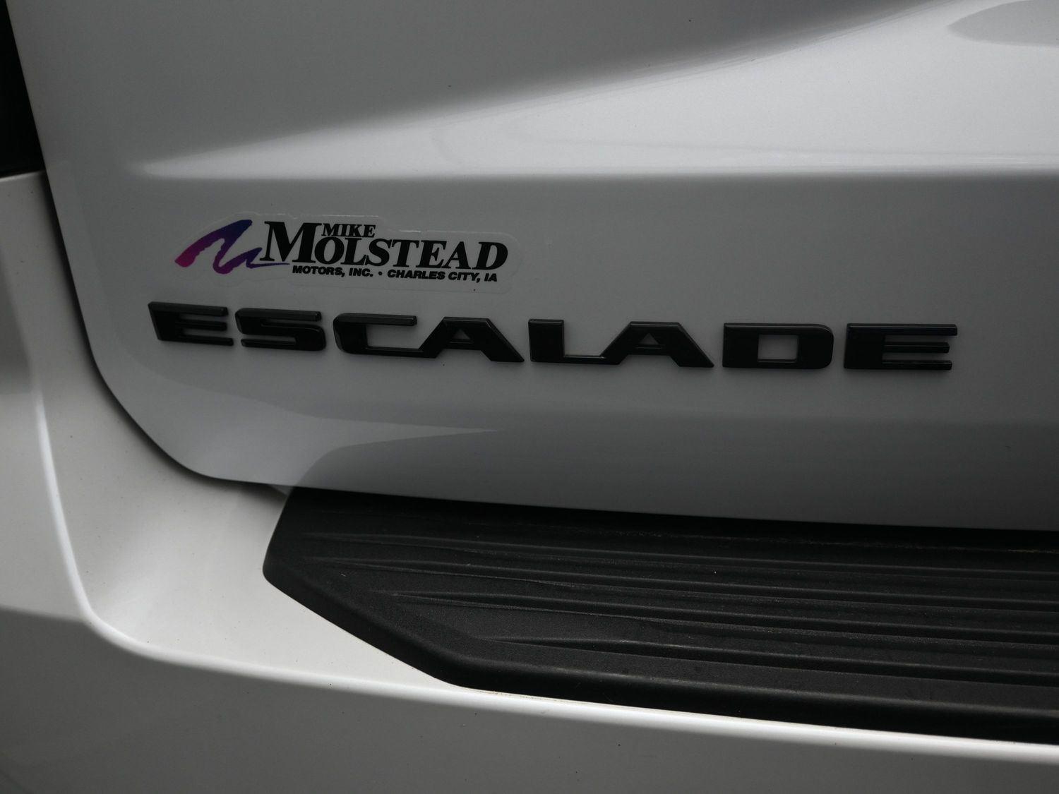 Used 2023 Crystal White Tricoat Cadillac 4WD Sport Platinum image 18