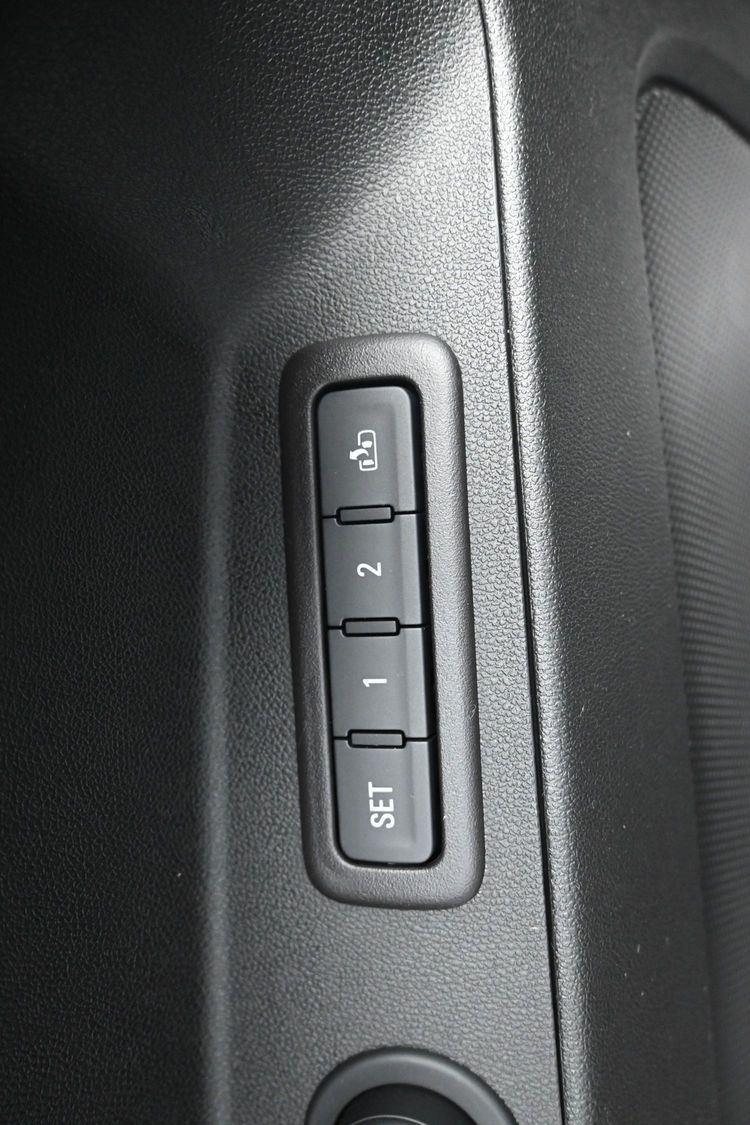 Used 2020 Mosaic Black Metallic Chevrolet LT image 20