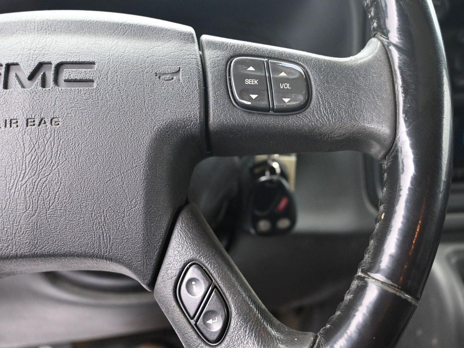 Used 2006  GMC  image 21