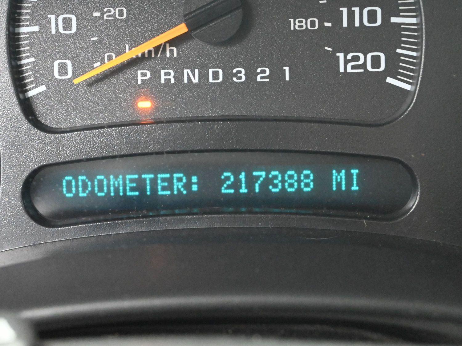 Used 2006  GMC  image 23