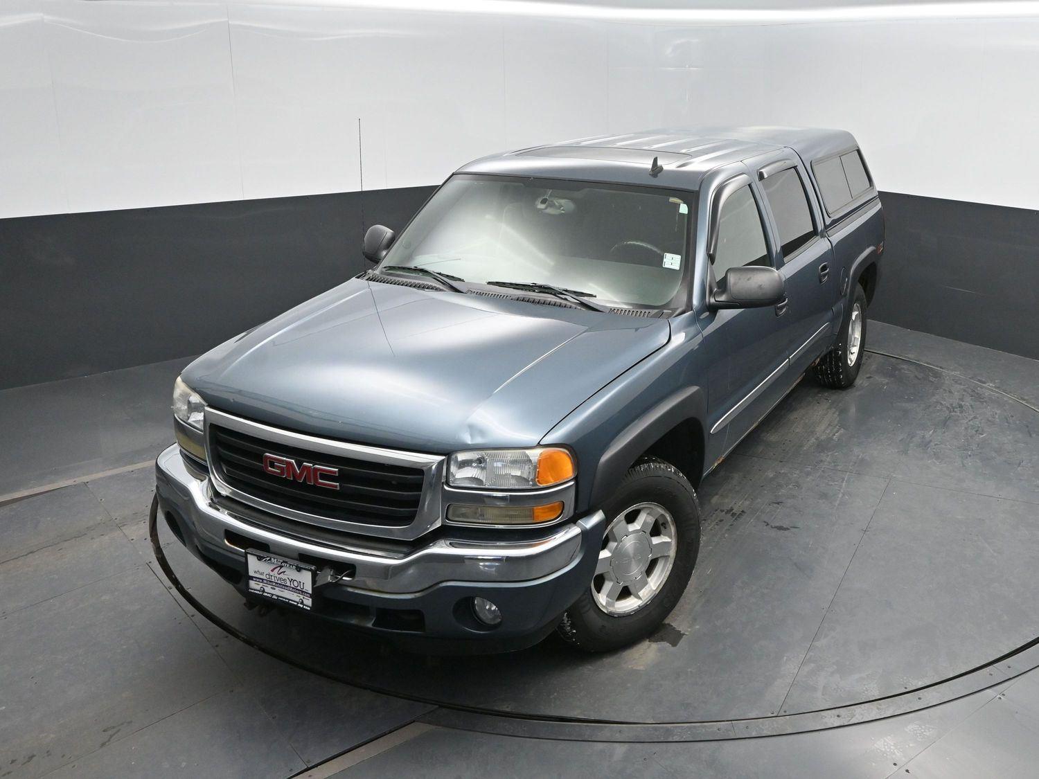 Used 2006  GMC  image 31