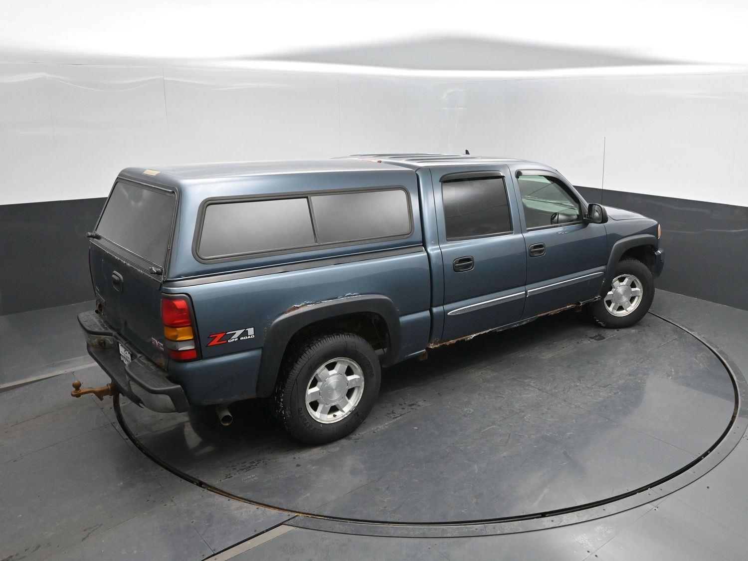 Used 2006  GMC  image 33