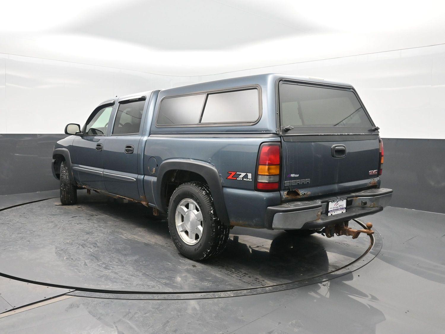 Used 2006  GMC  image 38