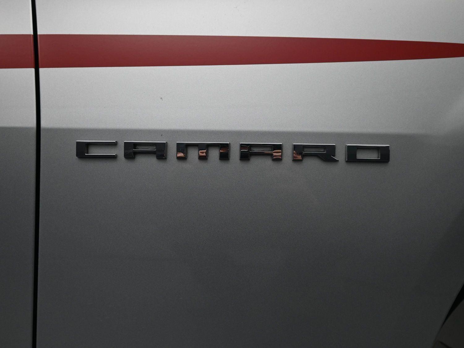 Used 2010 Silver Ice Metallic Chevrolet 2SS image 6