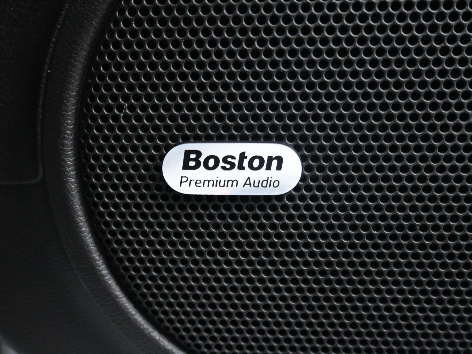 Used 2010 Silver Ice Metallic Chevrolet 2SS image 8