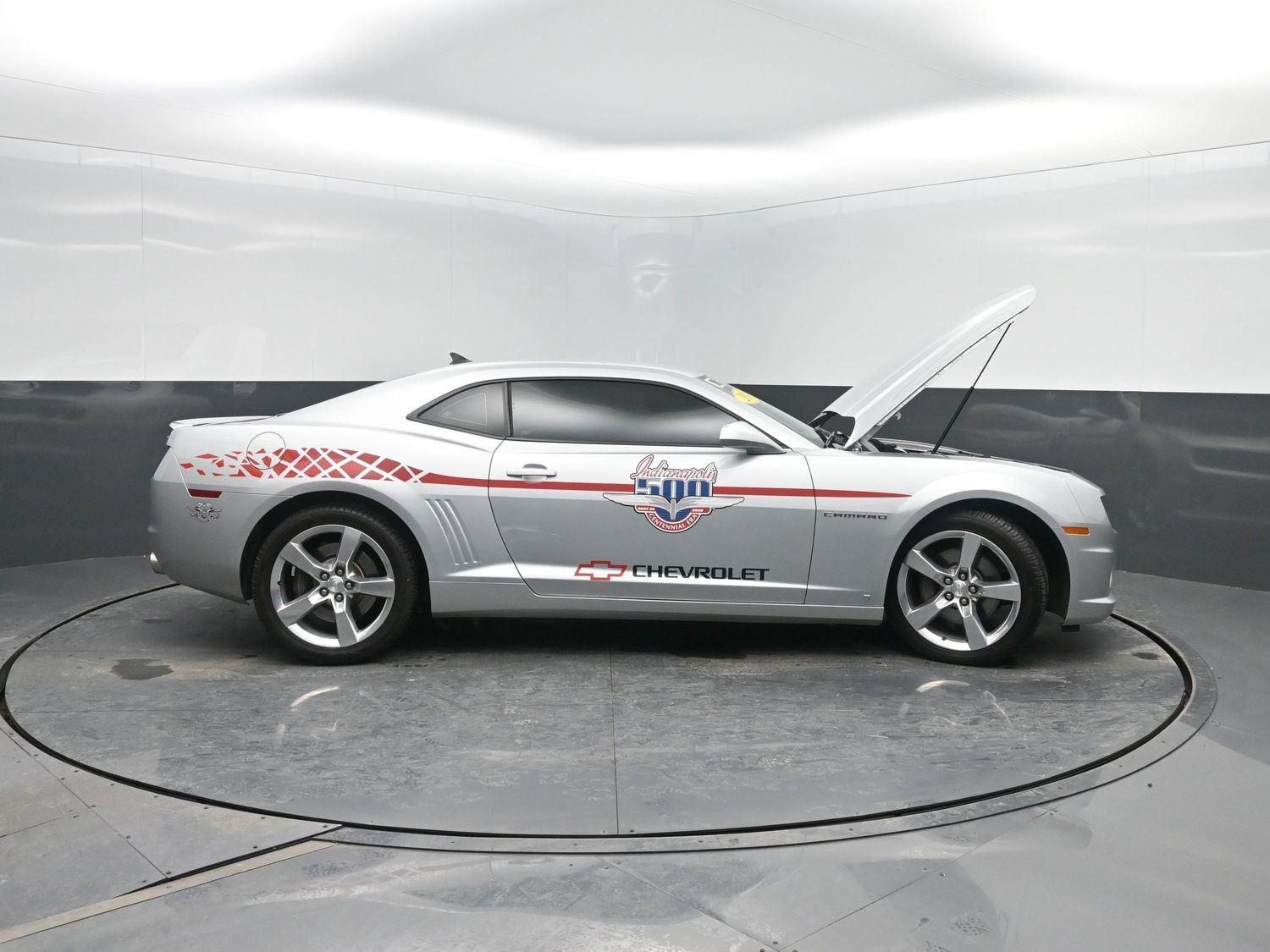 Used 2010 Silver Ice Metallic Chevrolet 2SS image 40