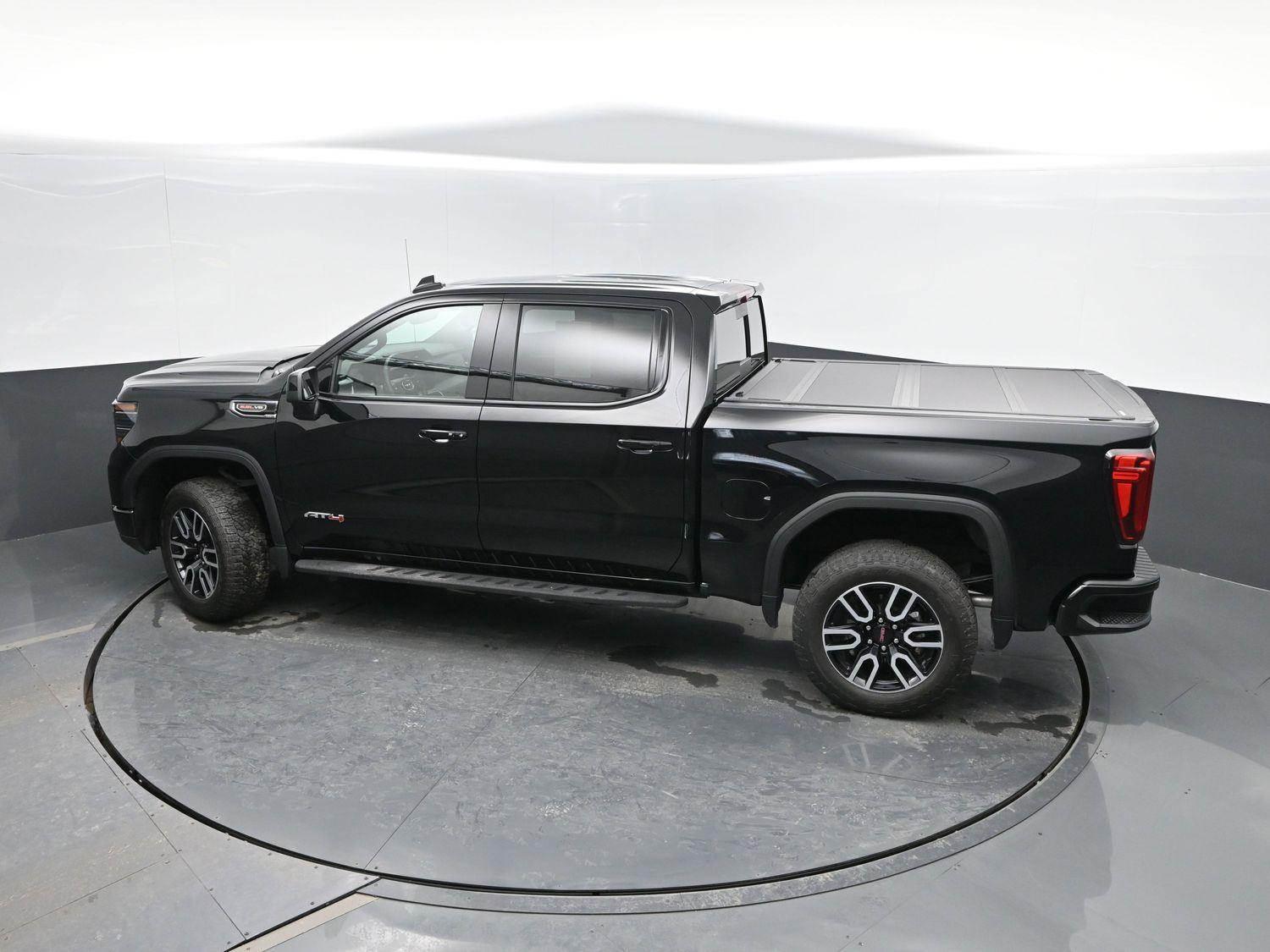 Used 2026 Onyx Black GMC AT4 image 42