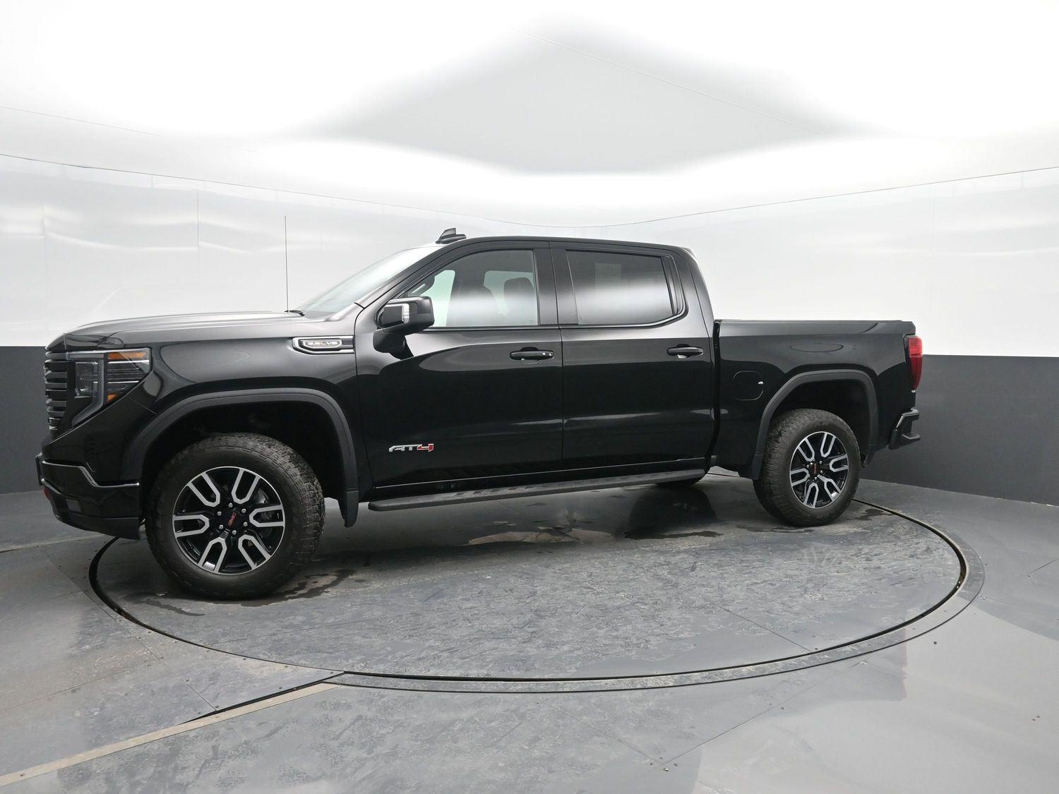 Used 2026 Onyx Black GMC AT4 image 46