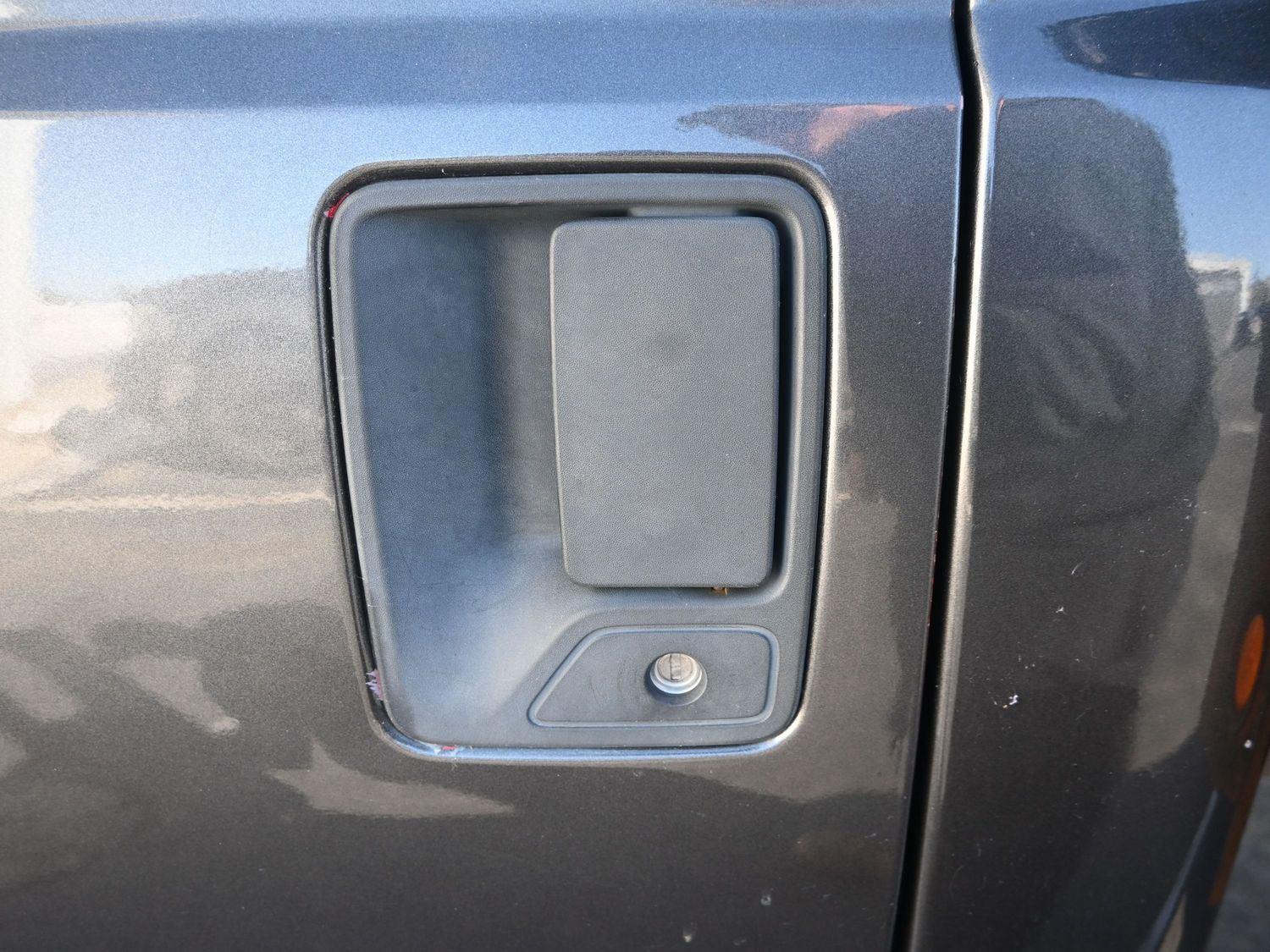 Used 2011 GRAY FORD  image 6