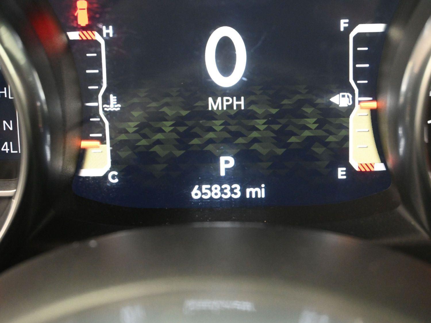 Used 2023 Limited Edition Reign Jeep Rubicon image 22