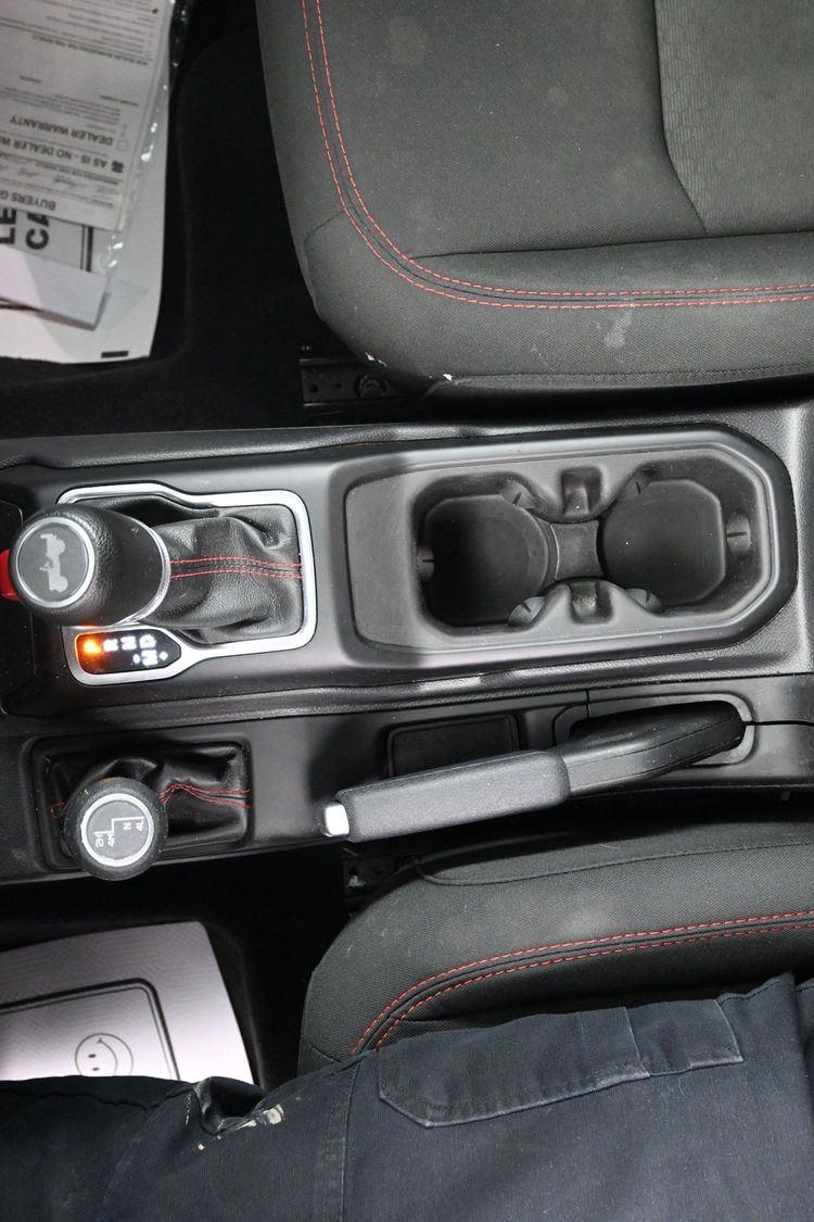 Used 2023 Limited Edition Reign Jeep Rubicon image 26