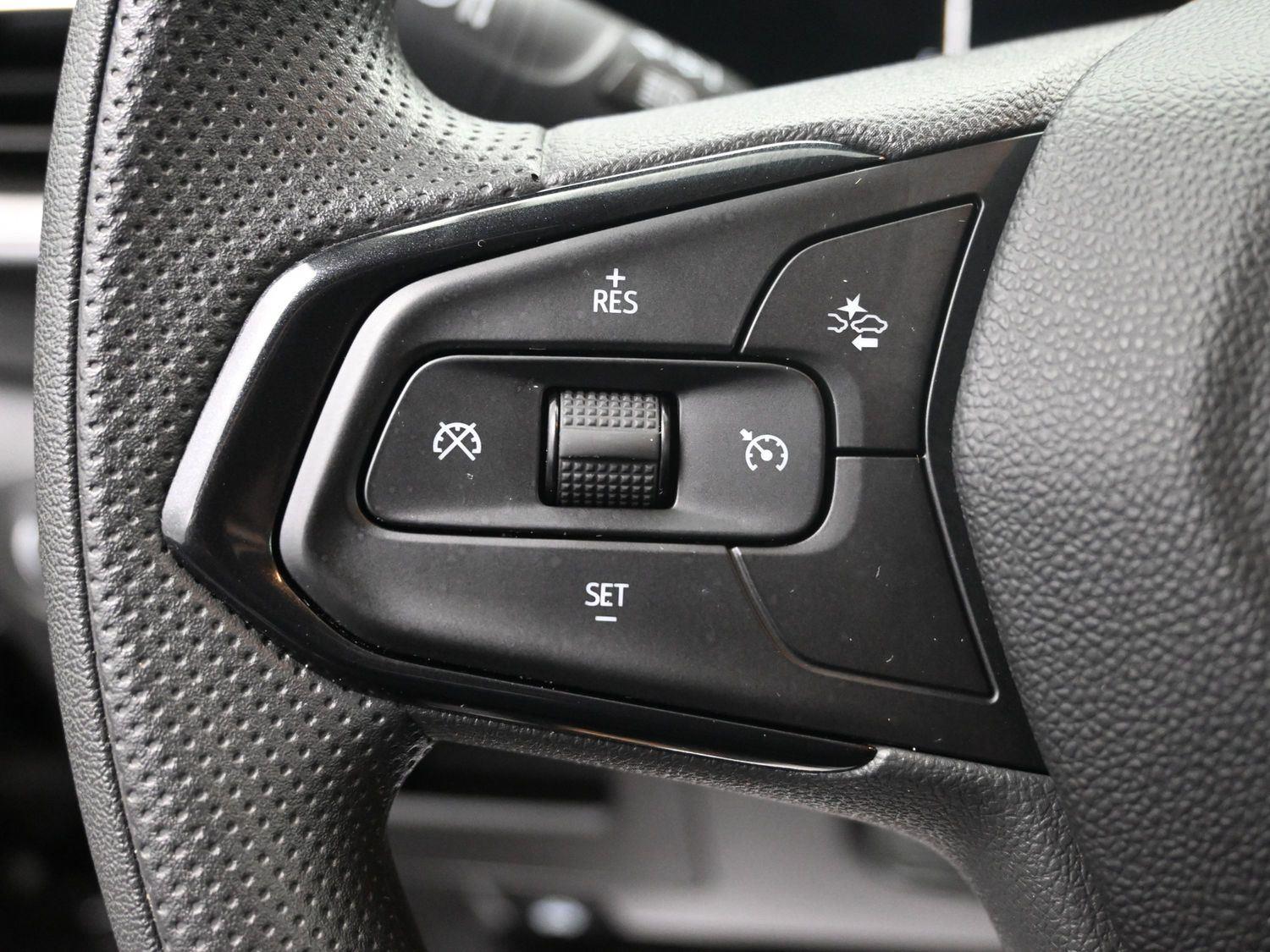 Used 2025 Mosaic Black Metallic Chevrolet LT image 19