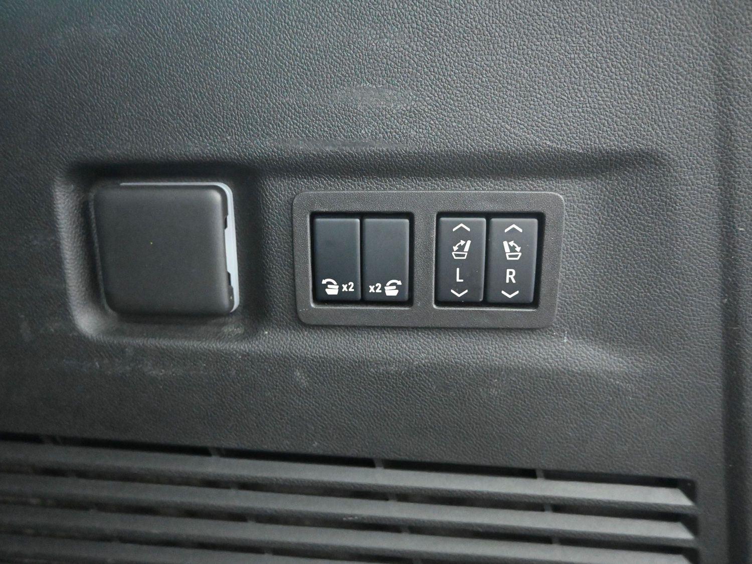 Used 2024 Radiant Red Tintcoat Chevrolet High Country image 20