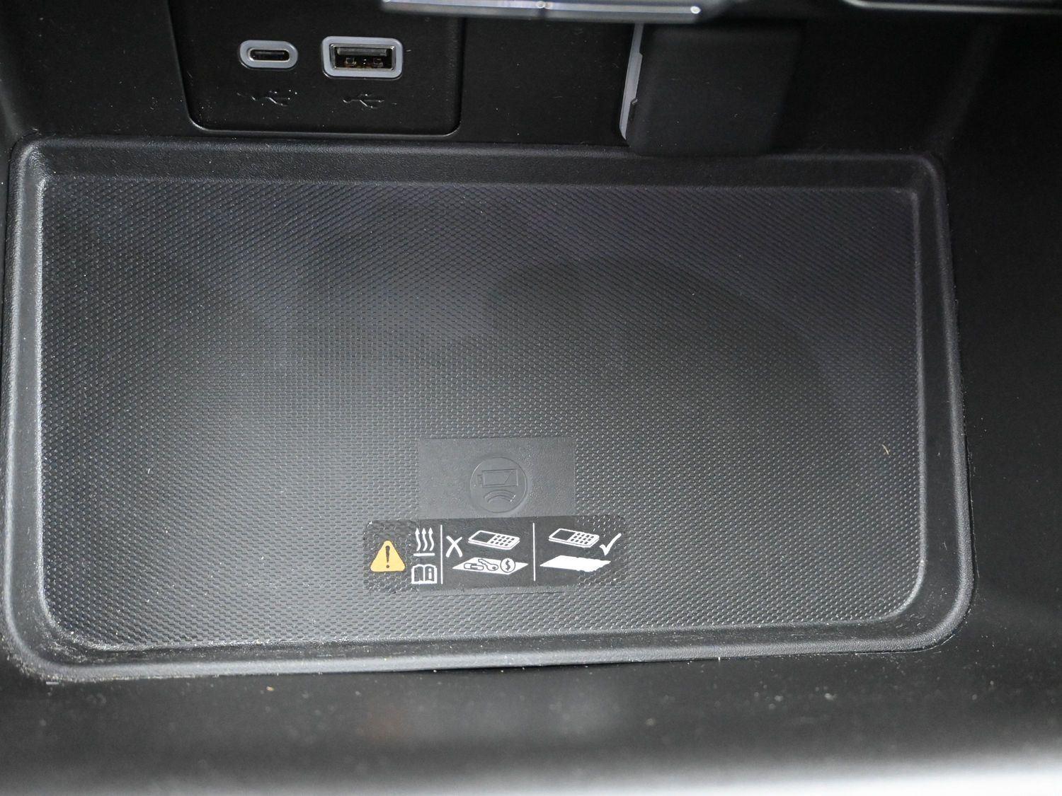 Used 2024 Radiant Red Tintcoat Chevrolet High Country image 35