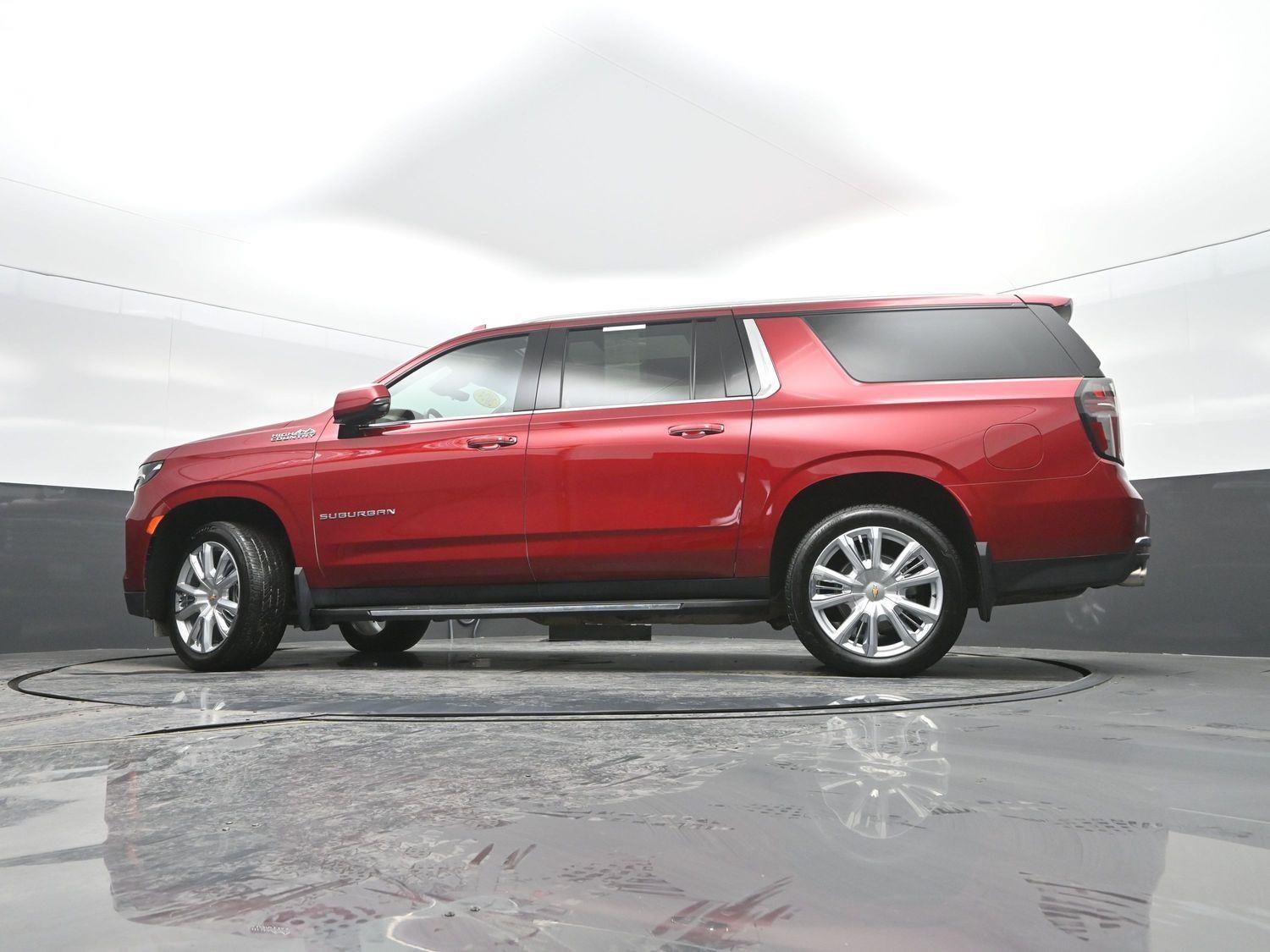 Used 2024 Radiant Red Tintcoat Chevrolet High Country image 39