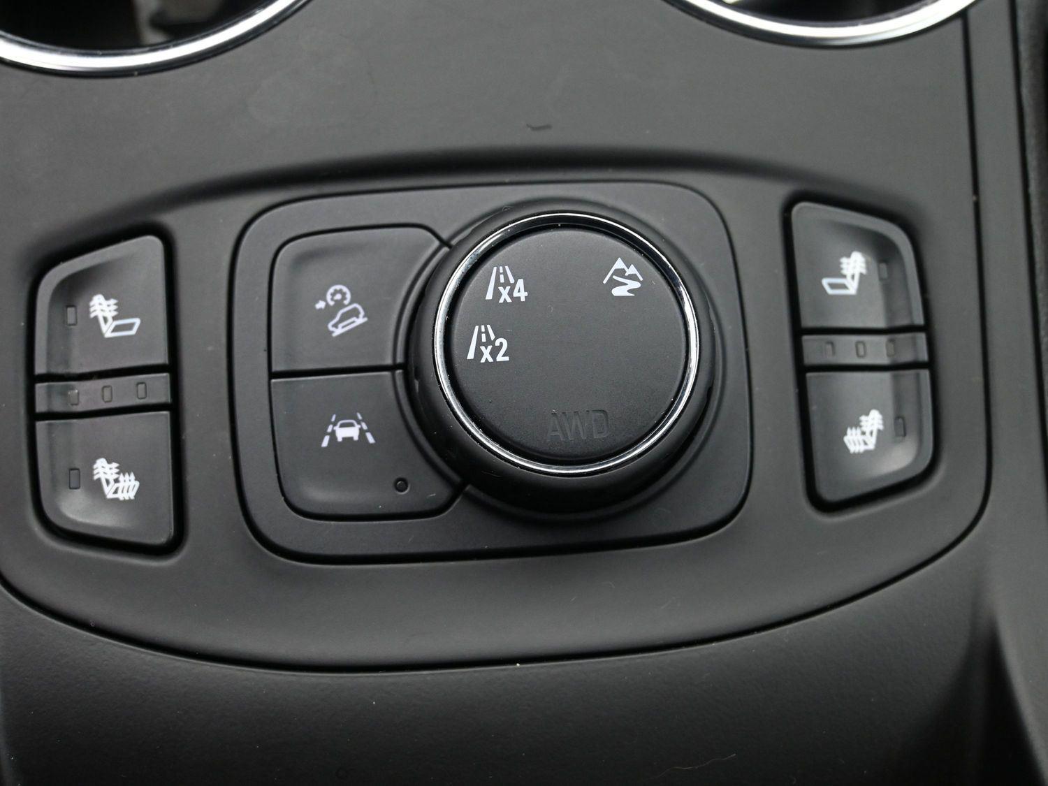 Used 2024 Ebony Twilight Metallic GMC SLT image 34