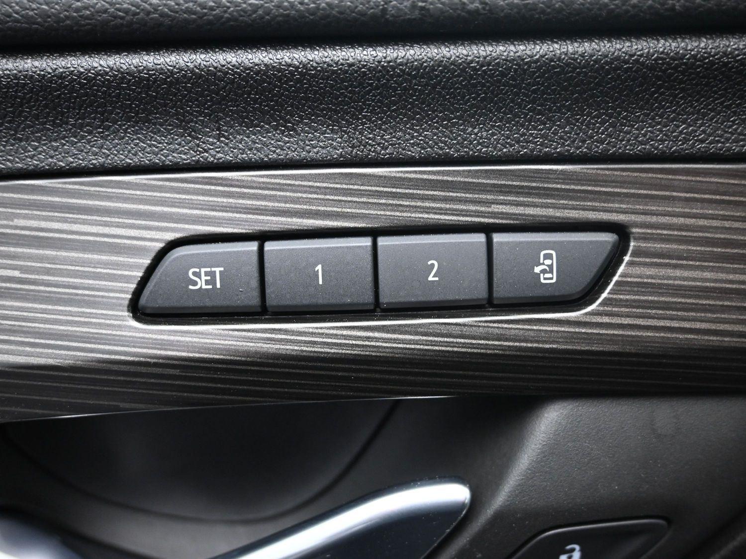 Used 2024 Ebony Twilight Metallic GMC SLT image 20