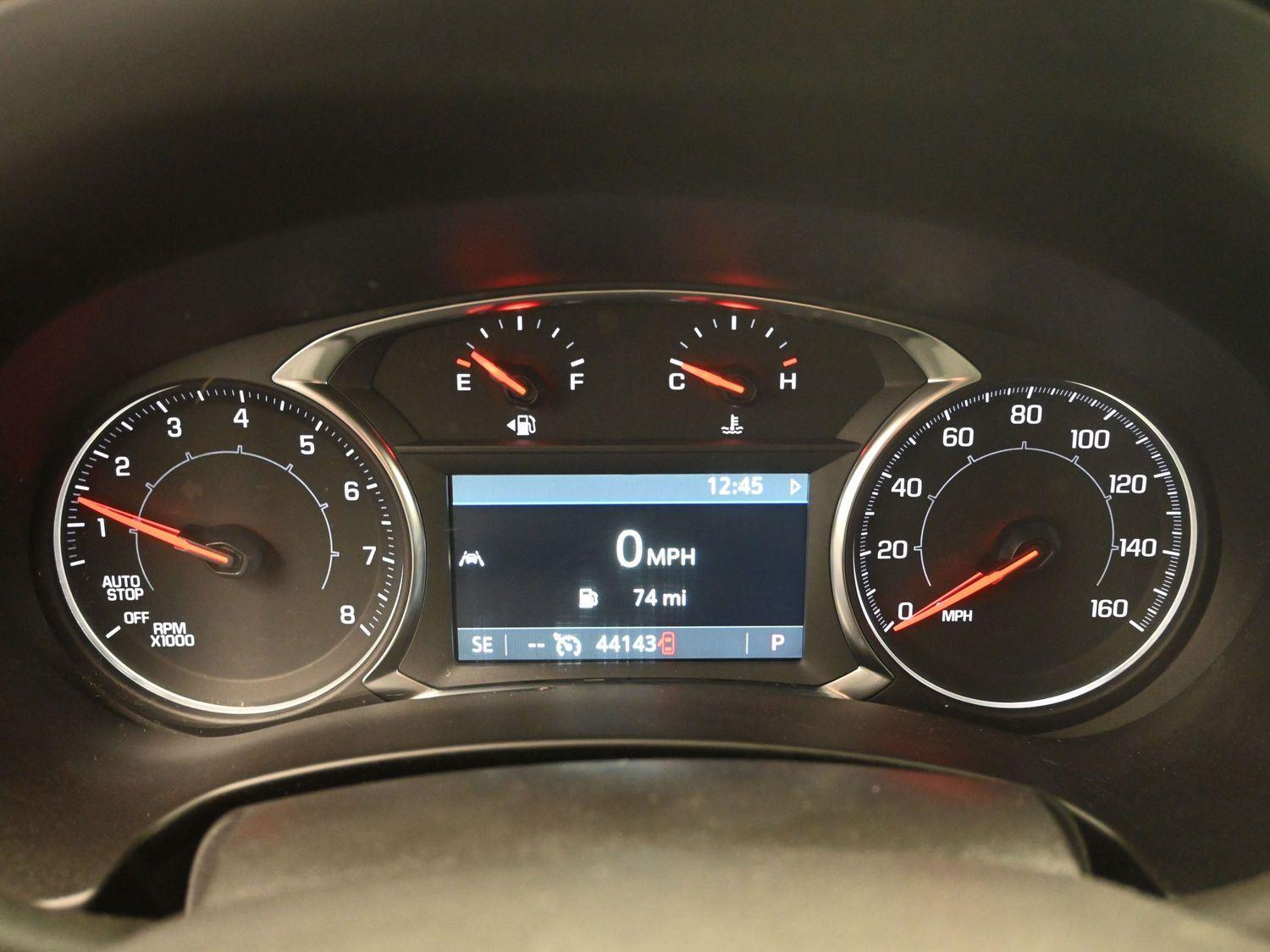 Used 2024 Ebony Twilight Metallic GMC SLT image 26