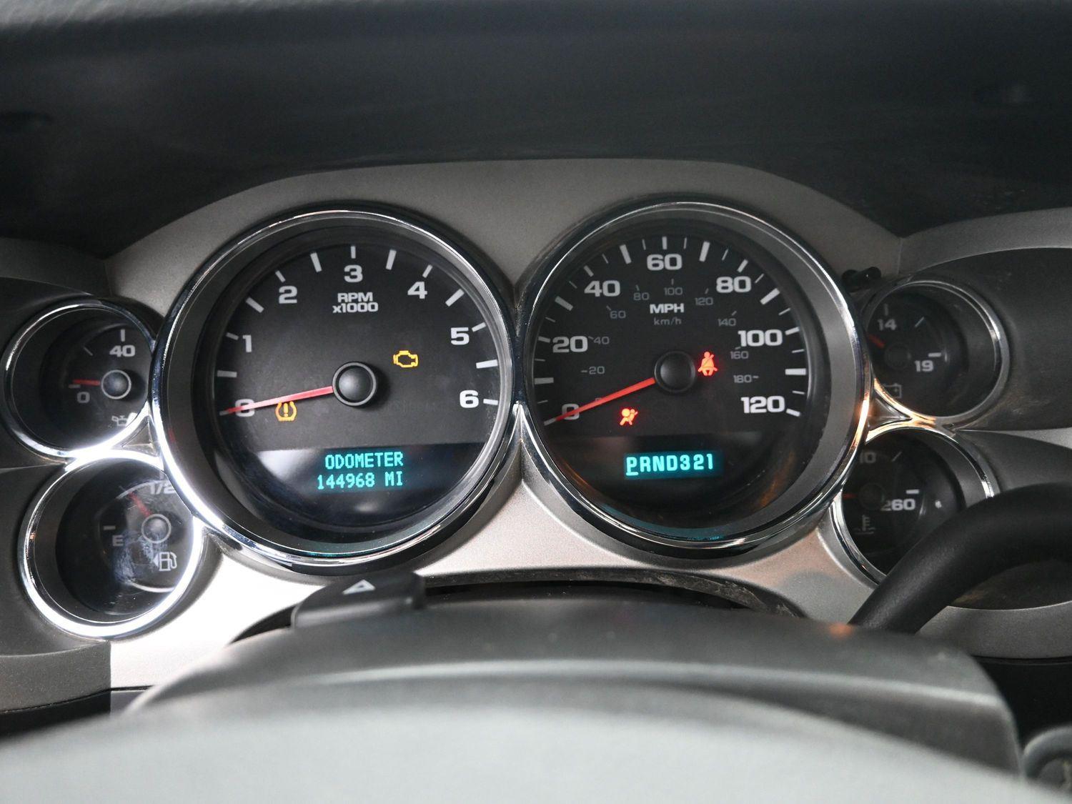 Used 2007 Dark Blue Metallic Chevrolet LT w/1LT image 23