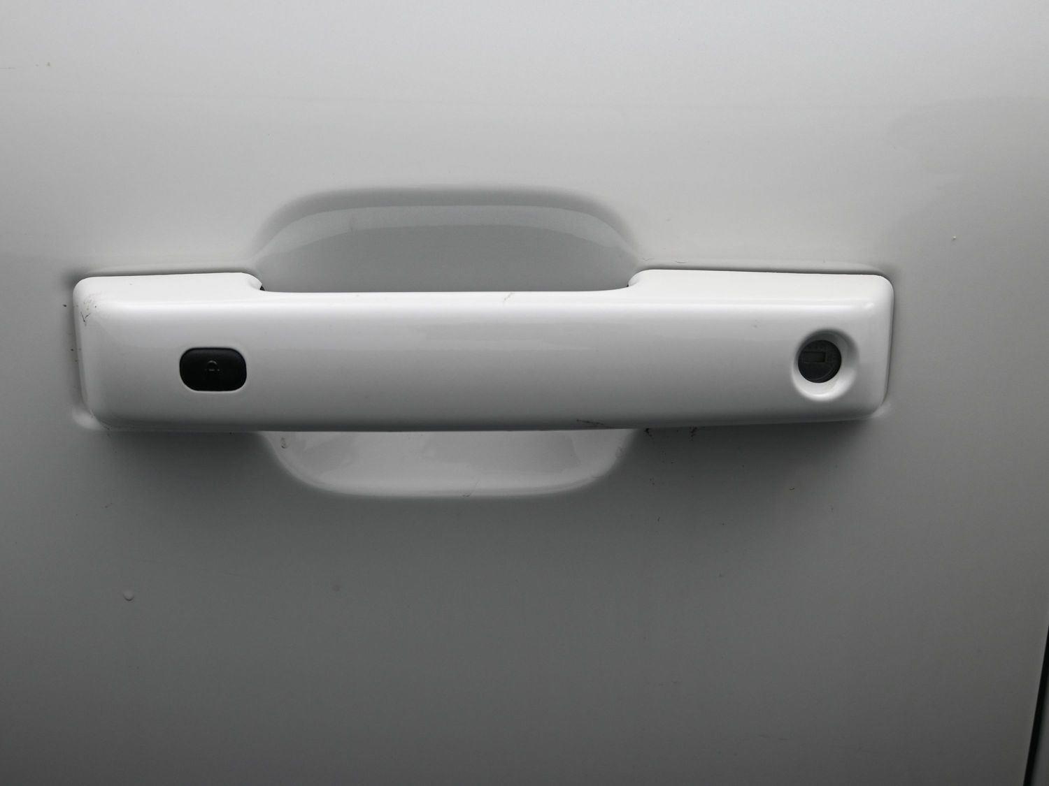 Used 2023 Star White Metallic Tri-Coat Ford Tremor image 20