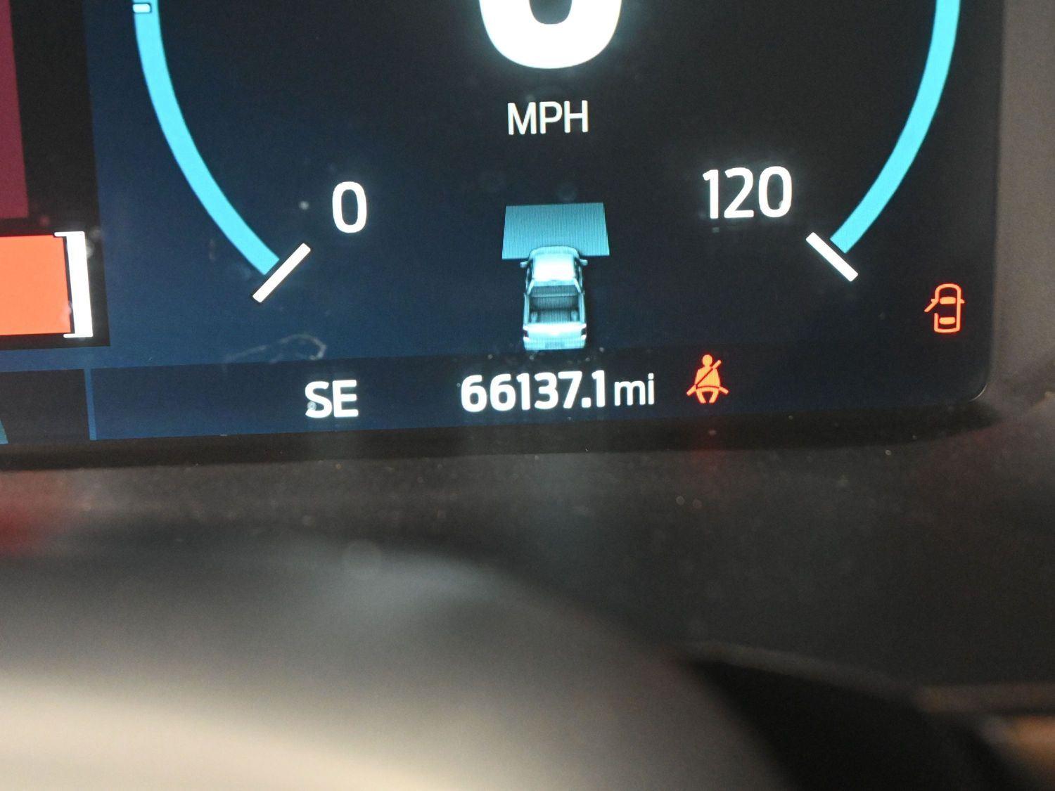 Used 2023 Star White Metallic Tri-Coat Ford Tremor image 31