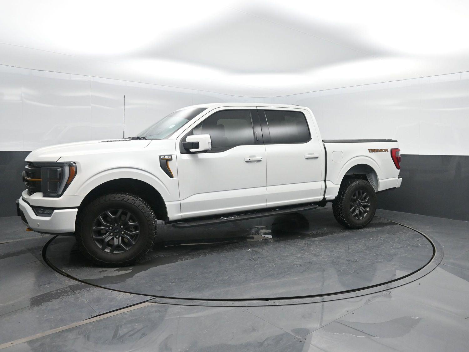 Used 2023 Star White Metallic Tri-Coat Ford Tremor image 48