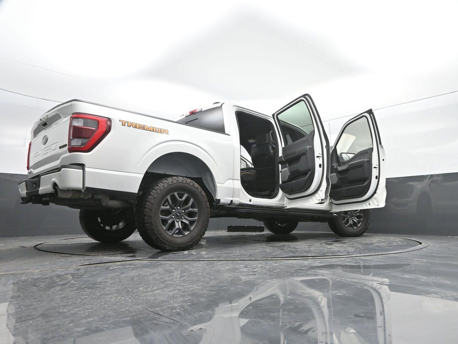 Used 2023 Star White Metallic Tri-Coat Ford Tremor image 56