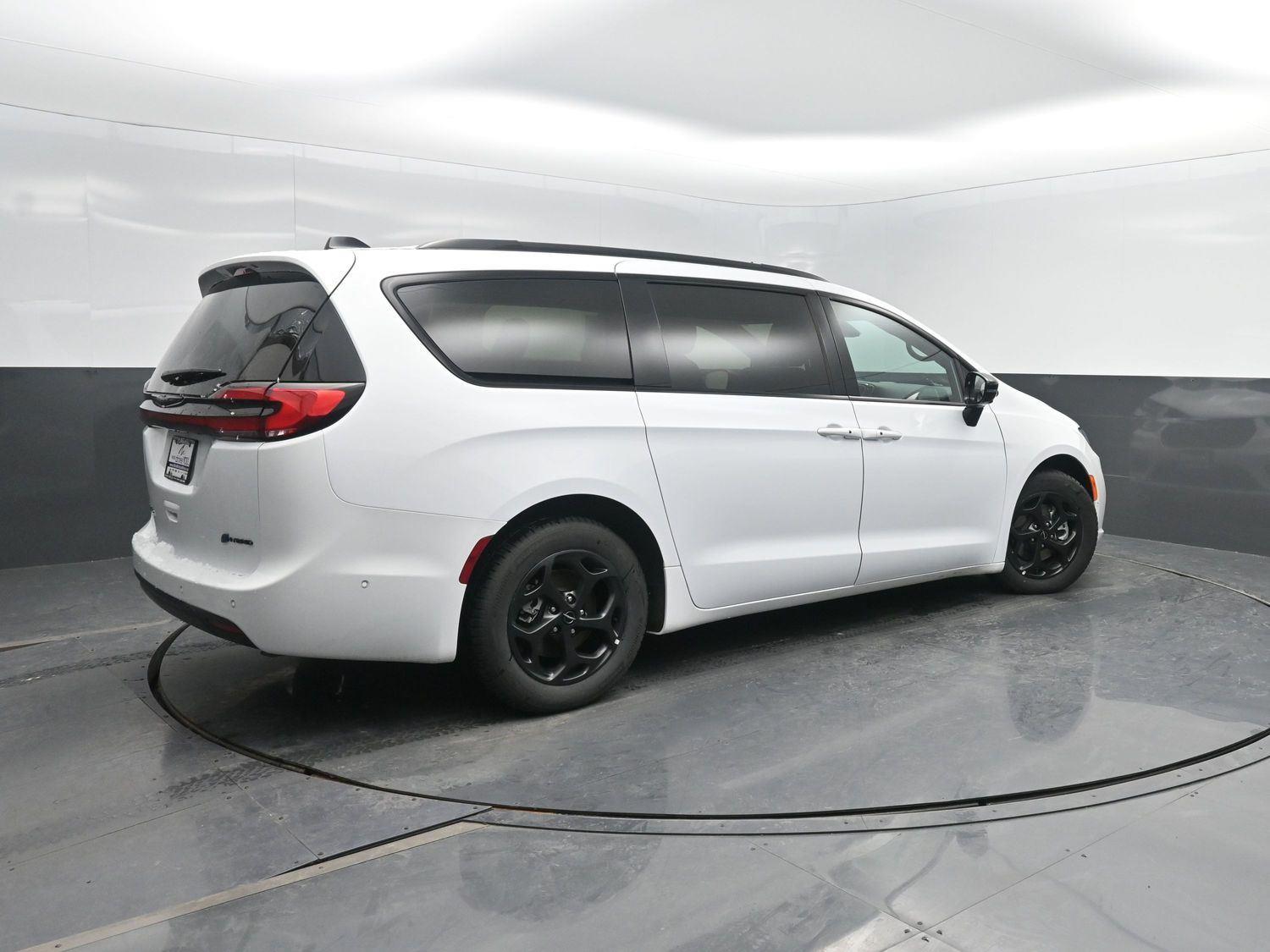 Used 2024 Bright White Clearcoat Chrysler Hybrid Premium S Appearance Pkg image 2