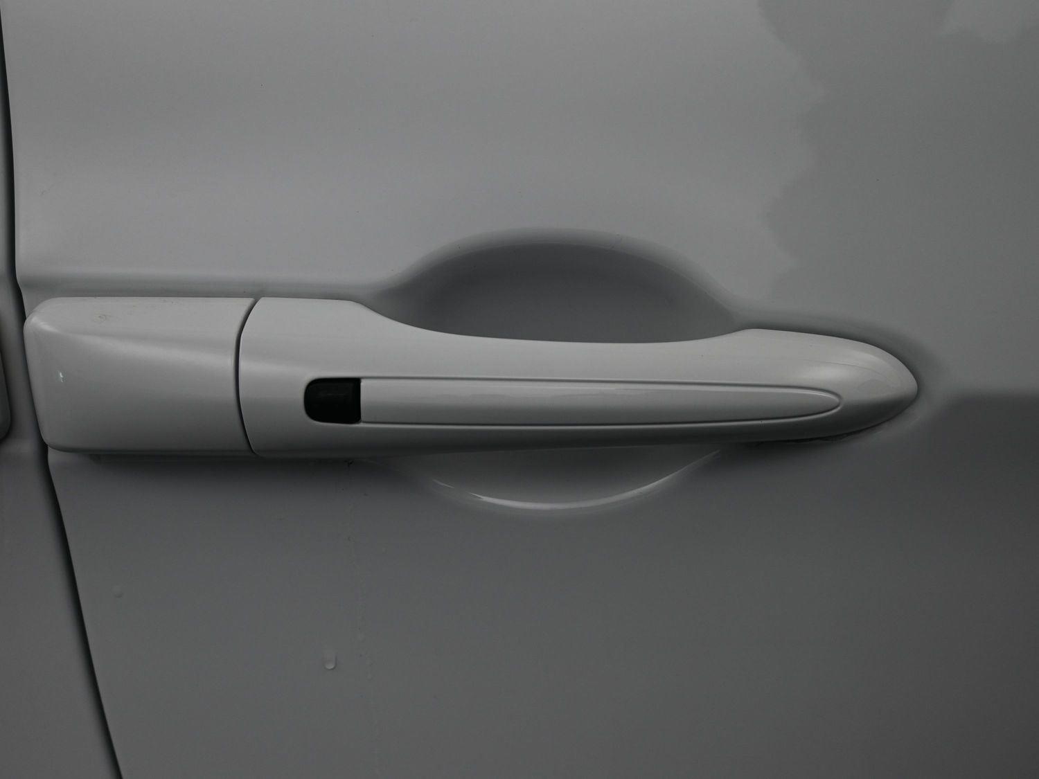 Used 2024 Bright White Clearcoat Chrysler Hybrid Premium S Appearance Pkg image 7