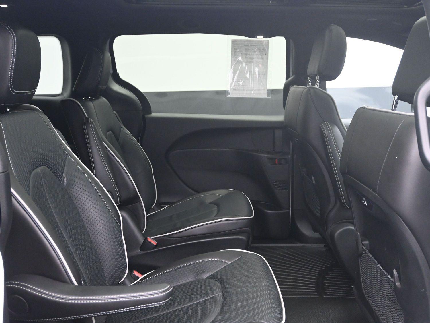 Used 2024 Bright White Clearcoat Chrysler Hybrid Premium S Appearance Pkg image 12