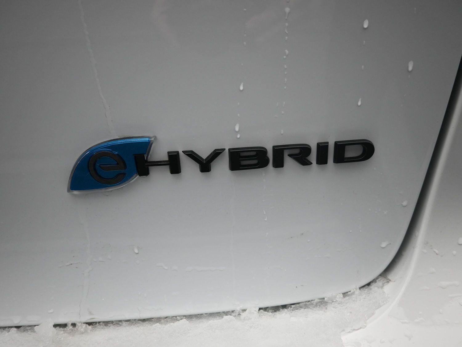 Used 2024 Bright White Clearcoat Chrysler Hybrid Premium S Appearance Pkg image 15