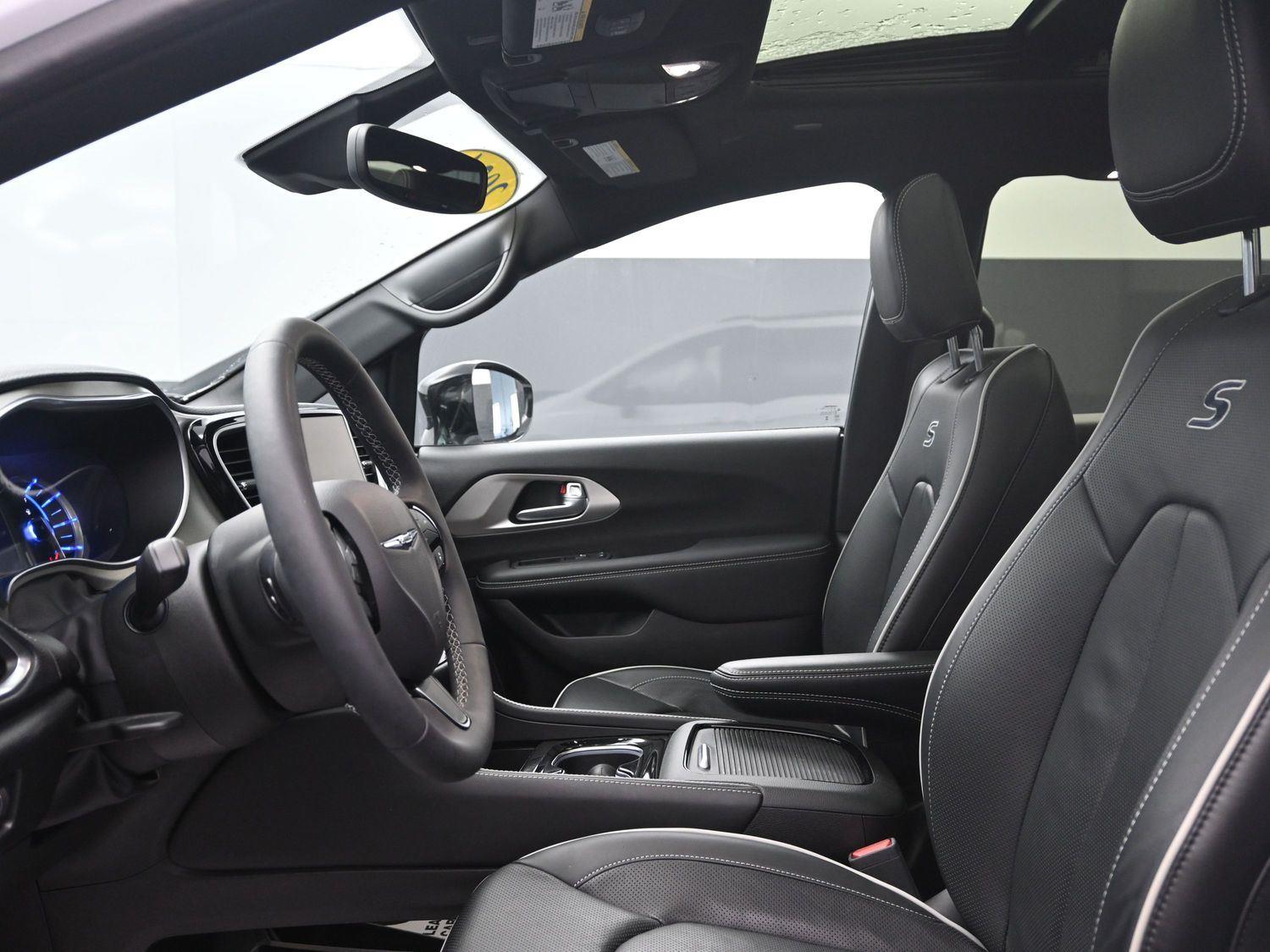 Used 2024 Bright White Clearcoat Chrysler Hybrid Premium S Appearance Pkg image 22