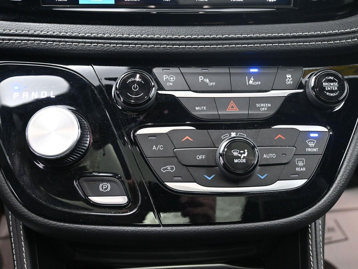 Used 2024 Bright White Clearcoat Chrysler Hybrid Premium S Appearance Pkg image 31