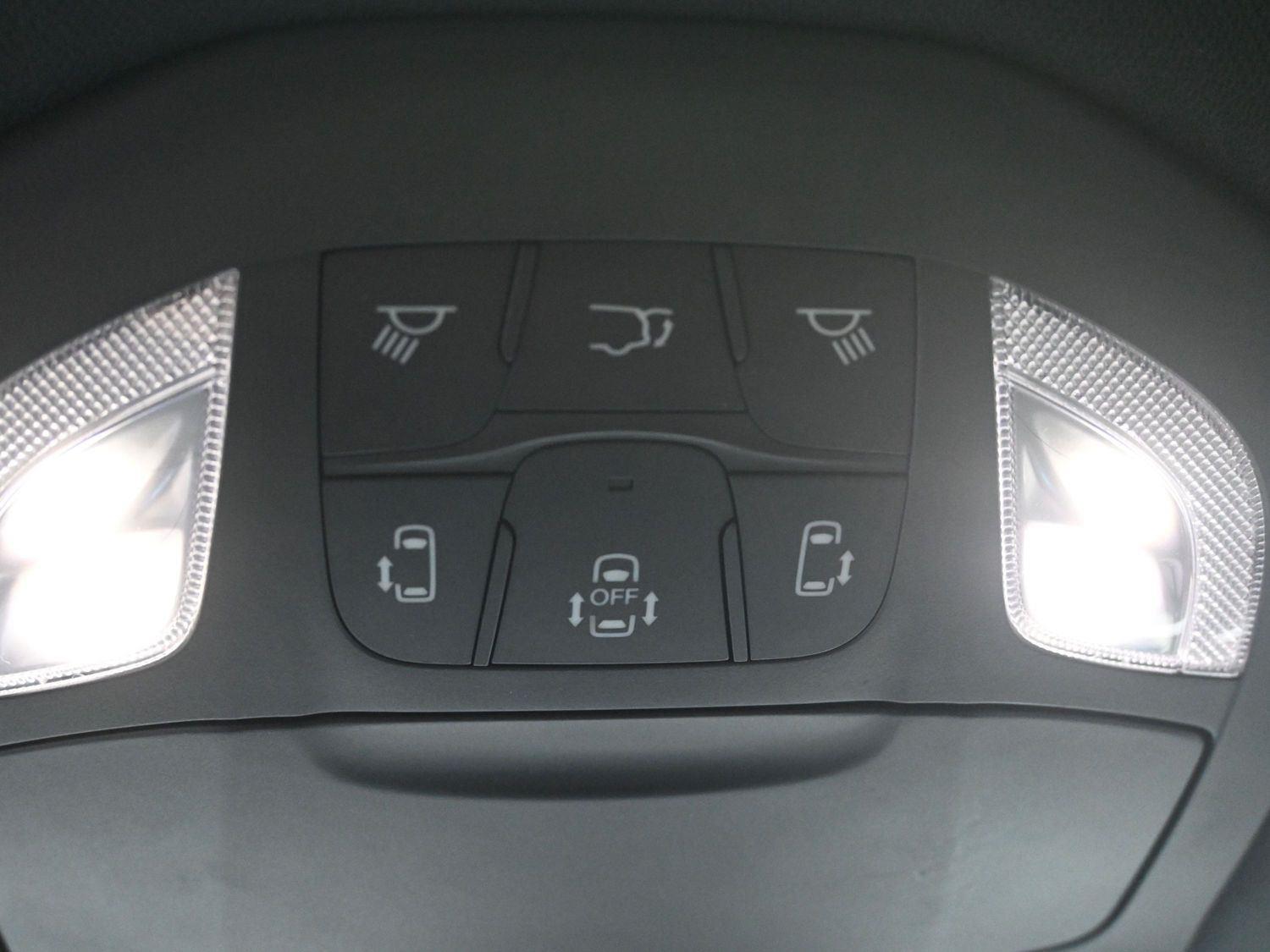 Used 2024 Bright White Clearcoat Chrysler Hybrid Premium S Appearance Pkg image 34