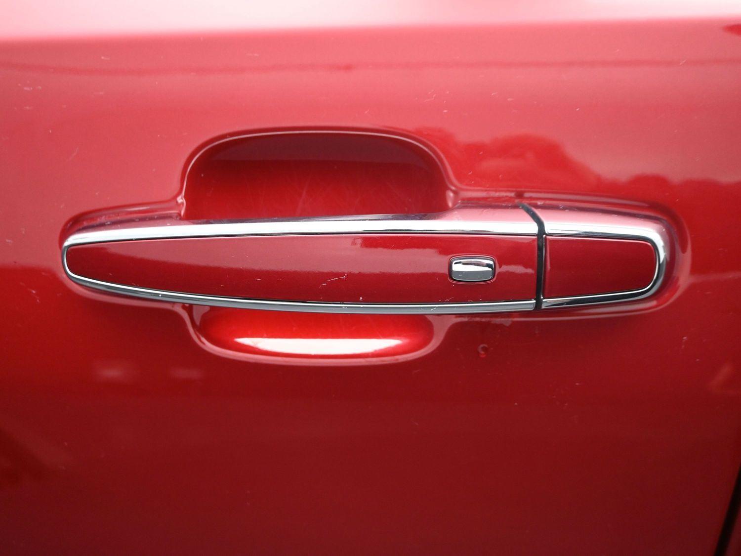 Used 2023 Volcanic Red Tintcoat GMC Denali image 21