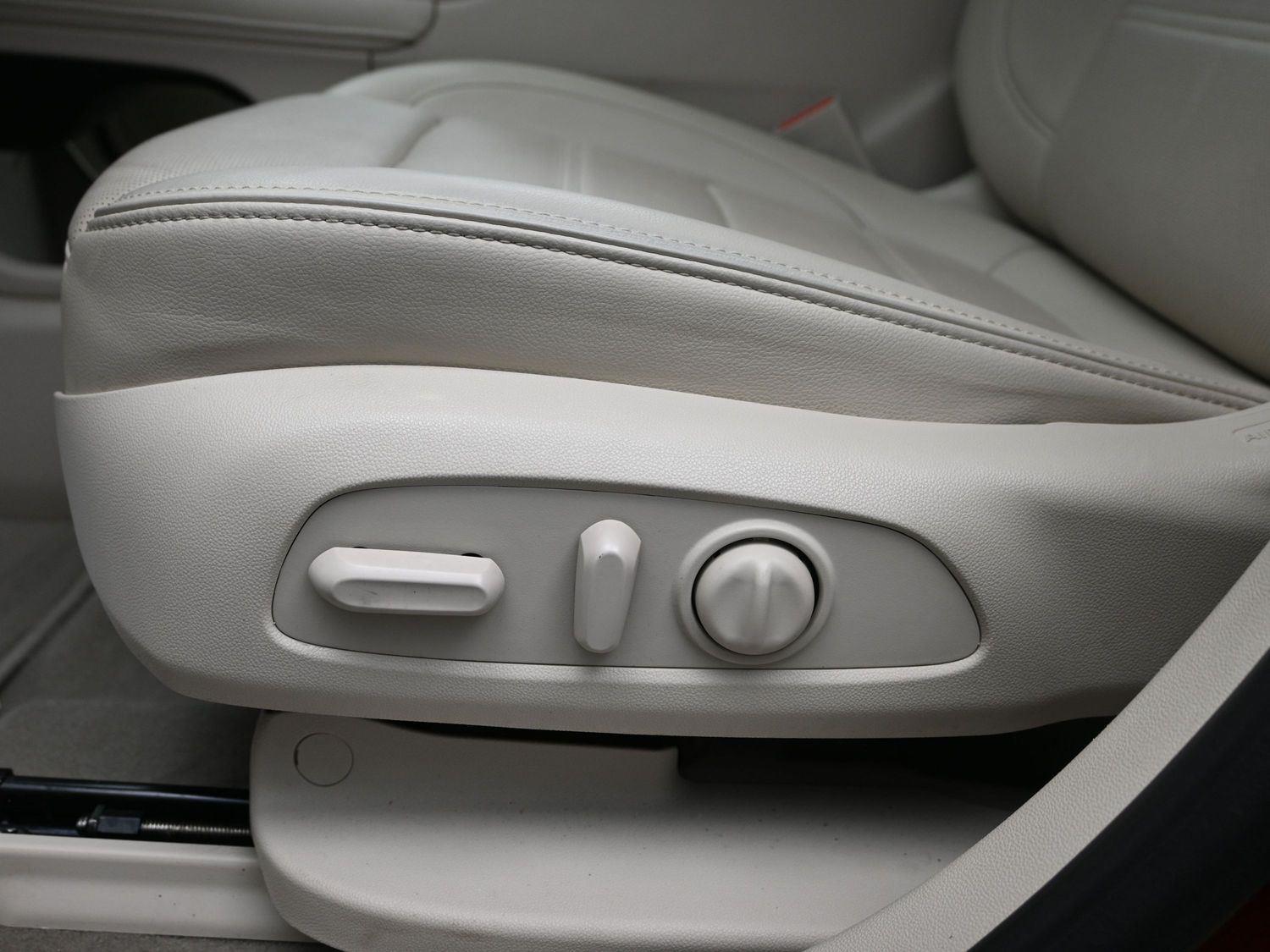 Used 2023 Volcanic Red Tintcoat GMC Denali image 25