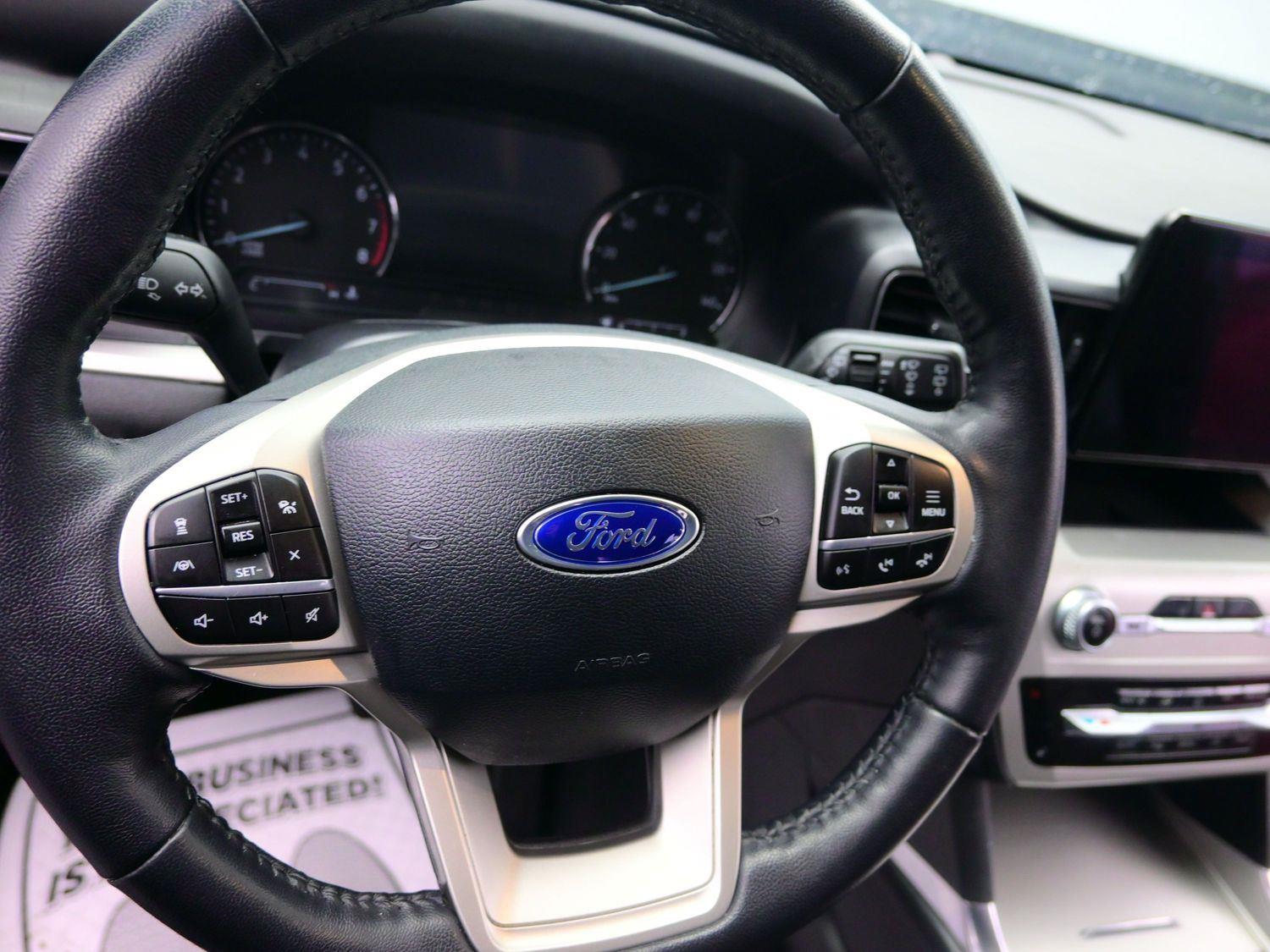 Used 2021 Rapid Red Metallic Tinted Clearcoat Ford XLT image 20