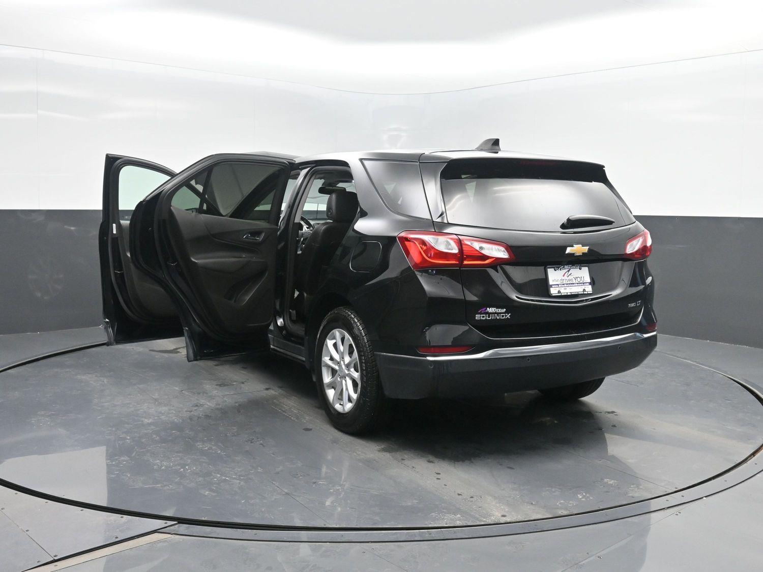 Used 2021 Mosaic Black Metallic Chevrolet LT image 46