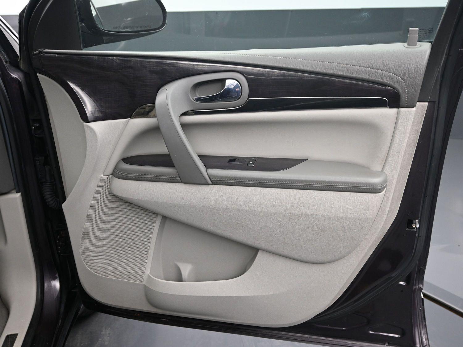 Used 2016 Midnight Amethyst Metallic Buick Leather image 8