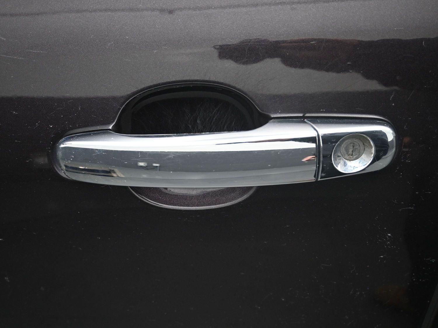 Used 2016 Midnight Amethyst Metallic Buick Leather image 18